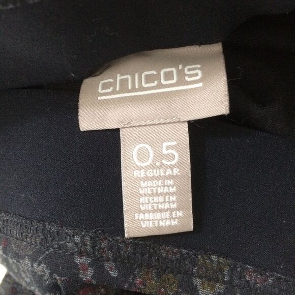 Chico's Size 0.5 (6) Stretch Pull-On Pants Brown Paisley Jacquard Slim Leg - Picture 5 of 5